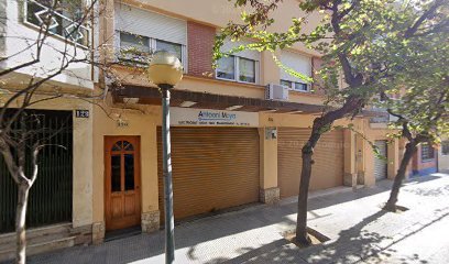 Moya Mart , Calella – Barcelona